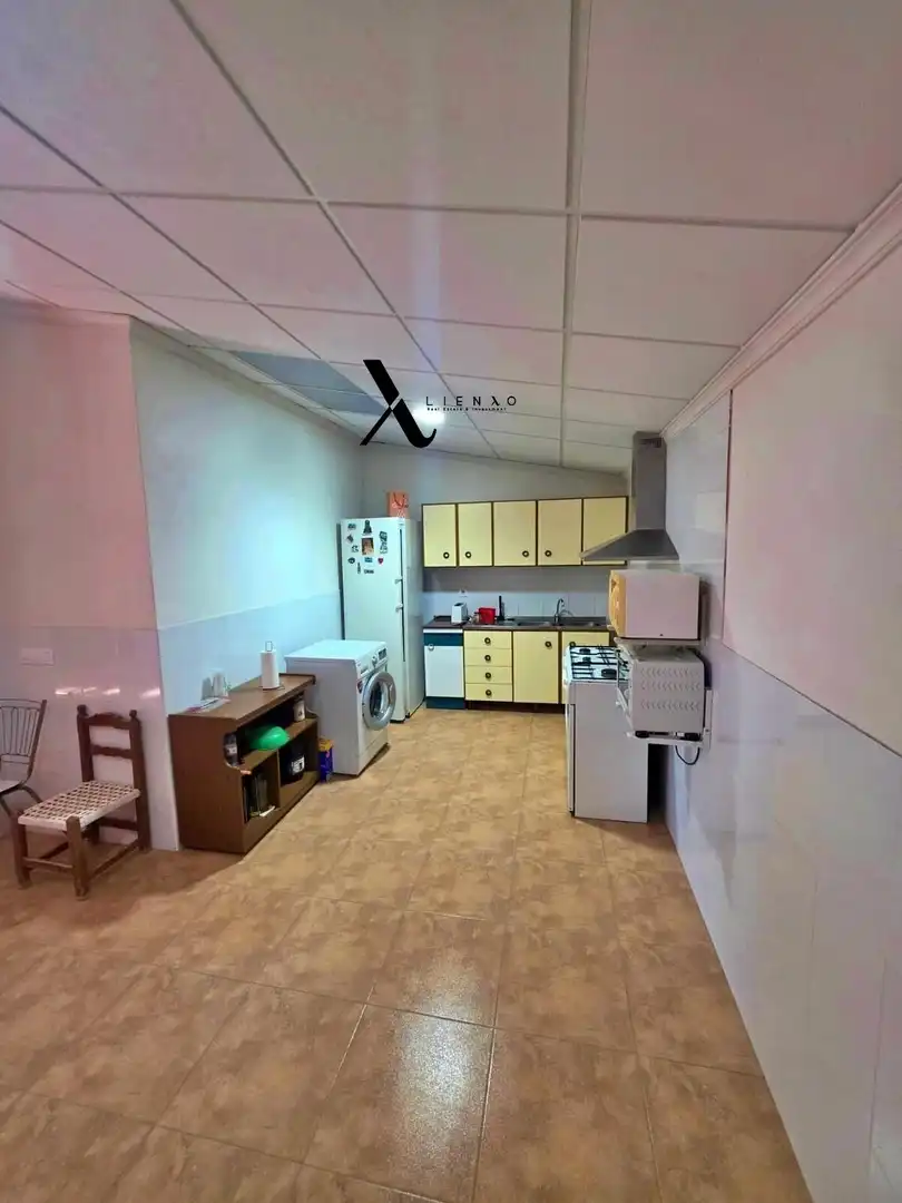 Terraced house with garden for sale in Calle TORRECILLA, imagen 7