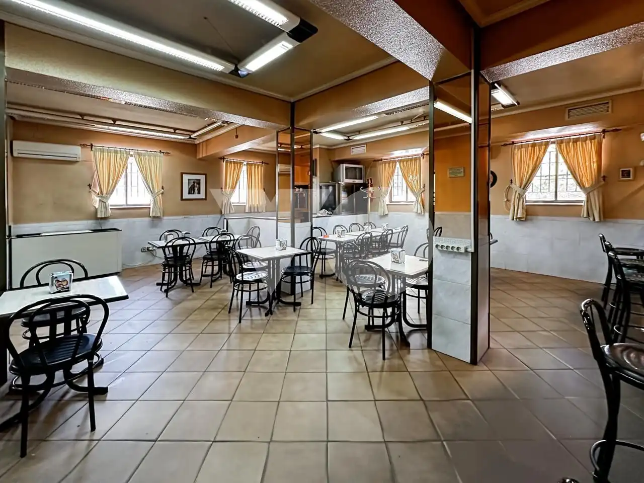Local en venta en De Valdecanillas, Simancas