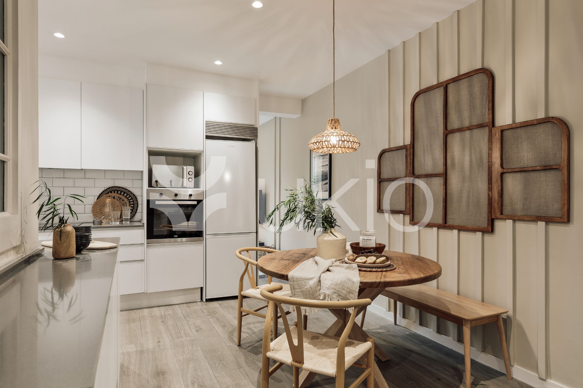 Cuina de Apartament de lloguer en  Barcelona Capital amb Aire condicionat, Calefacció i Moblat