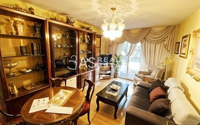 Living room of Flat for sale in  Madrid Capital  with Terrace
