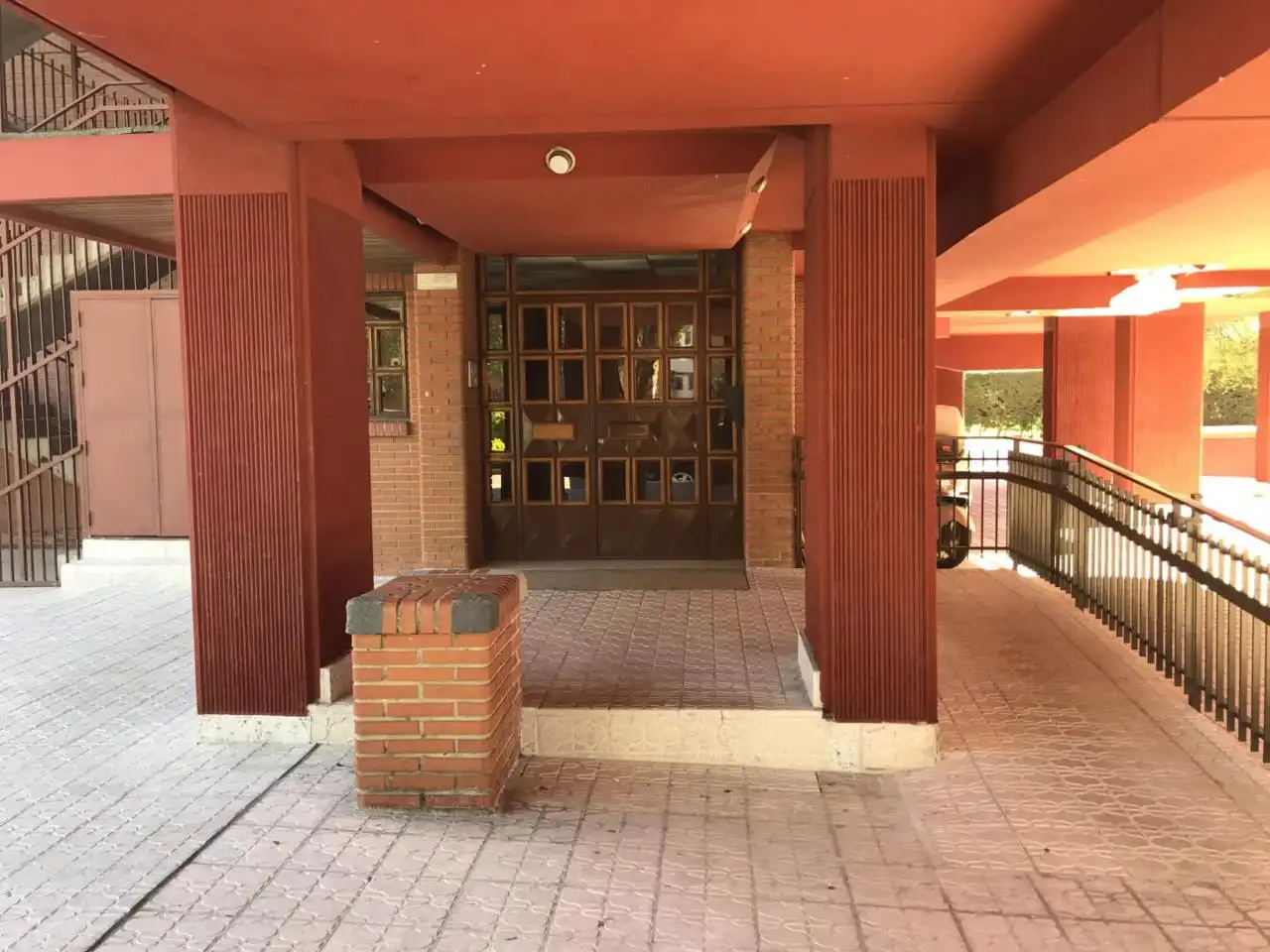 Appartement avec ascenseur à vendre à Avenida de los Rosales