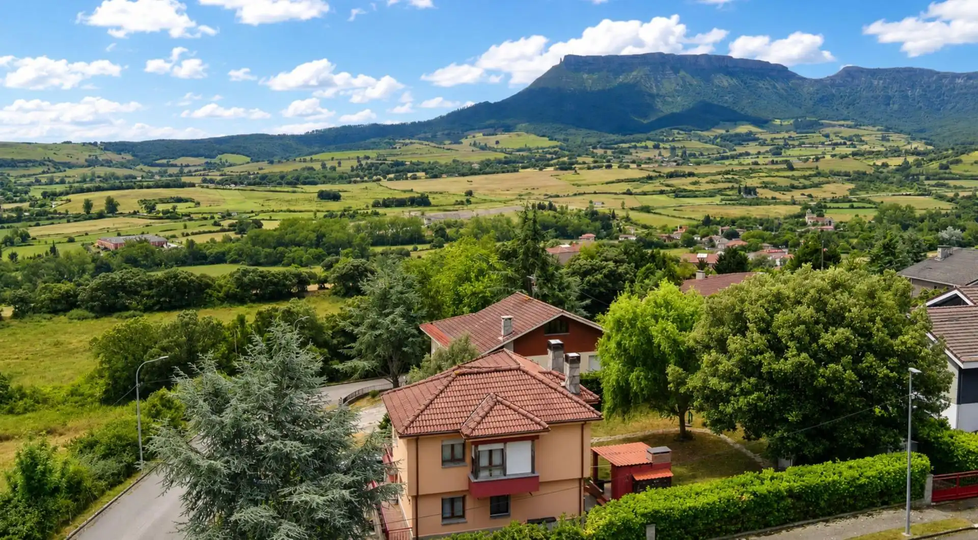 Vista exterior de Casa o chalet en venta en Valle de Mena con Calefacción, Jardín privado y Terraza
