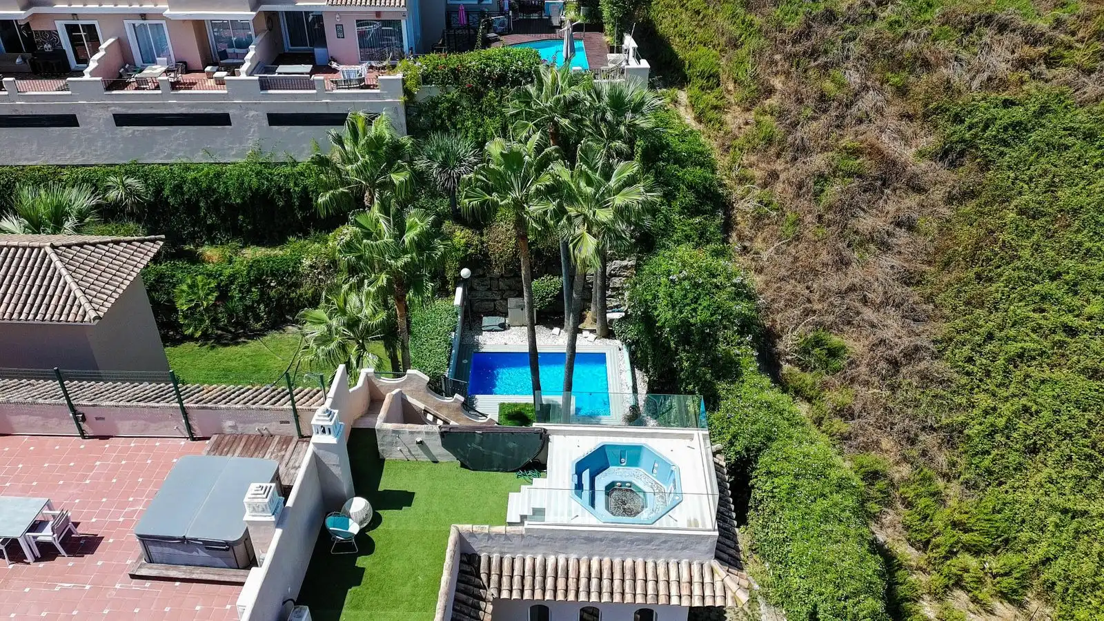 Piscina de Casa adosada en venta en Manilva con Aire acondicionado, Piscina y Amueblado