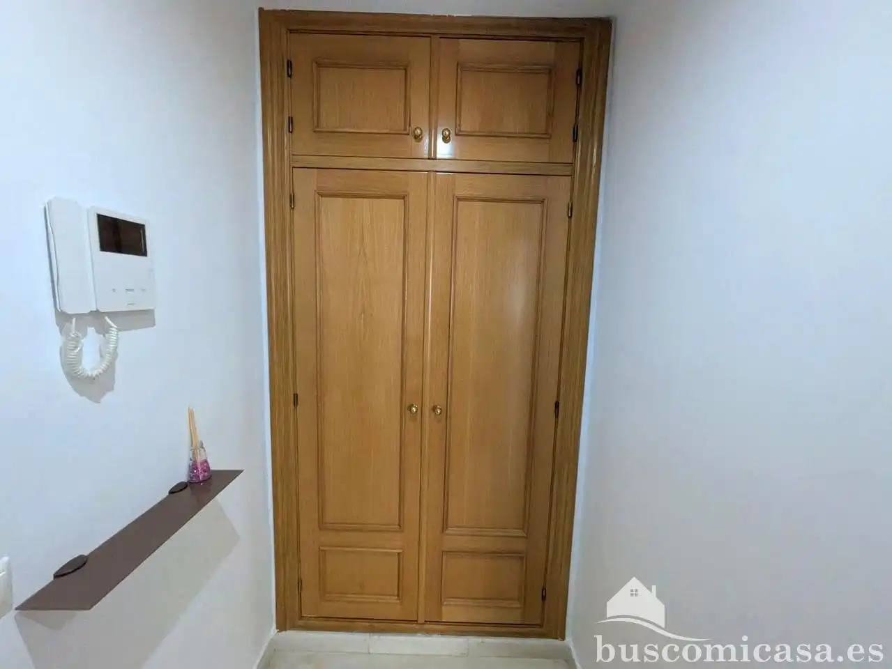 Dormitori de Pis de lloguer en Linares amb Aire condicionat i Moblat