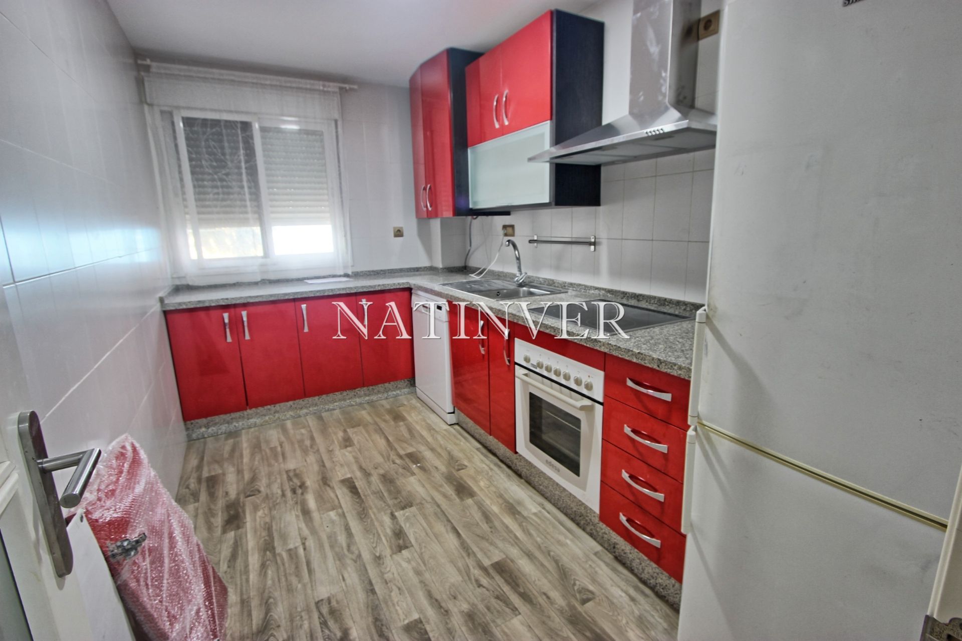 Kitchen of Flat for sale in Rincón de la Victoria  with Private garden, Terrace and Community pool