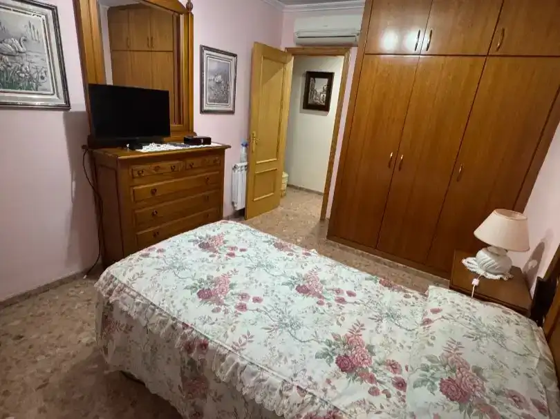 Habitación de Piso en venta en Sagunto / Sagunt con Terraza y Balcón