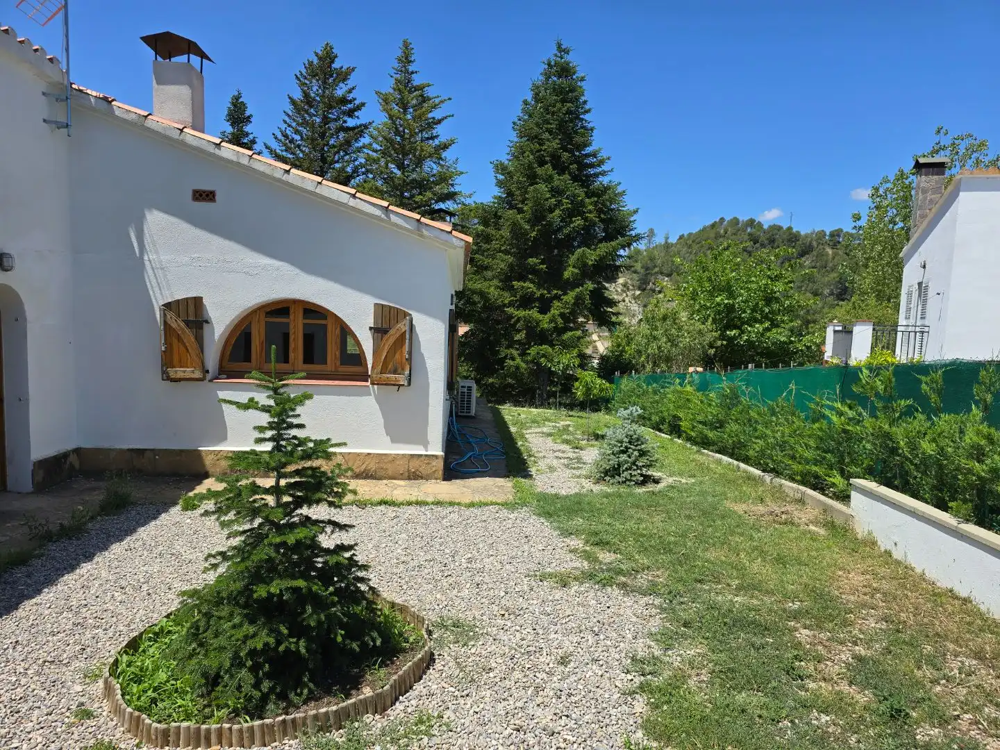 Casa amb piscina en venda a Carrer Joaquim Borràs 76