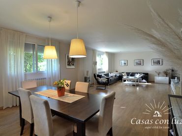 Casa amb piscina en venda a Camino Torre Villarroya