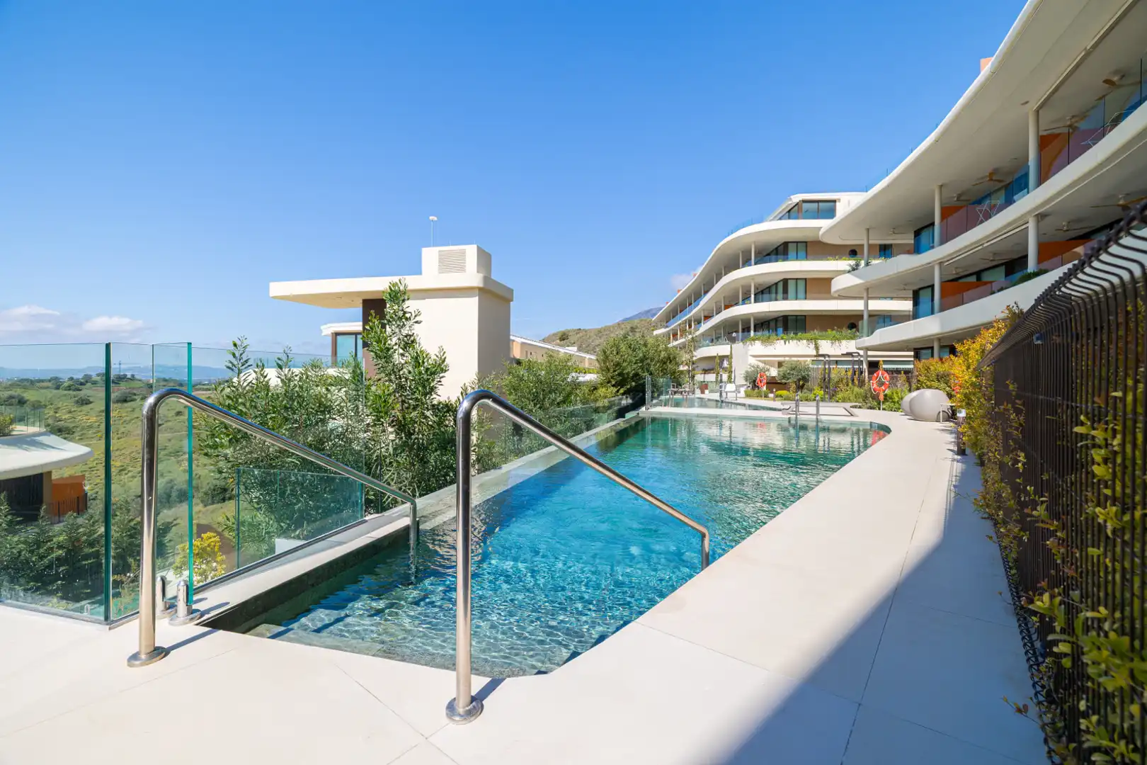 Swimming pool of Flat for rent in Fuengirola  with Air Conditioner, Heating and Private garden