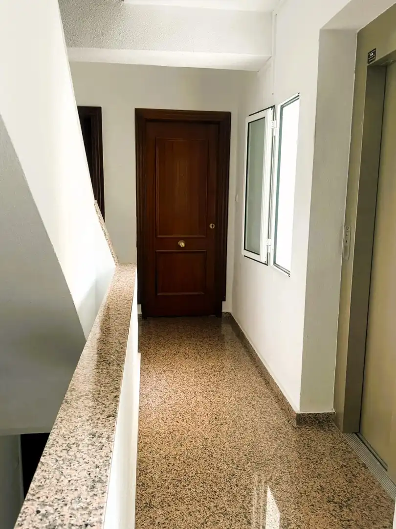 Piso de alquiler en Pla - Carolinas