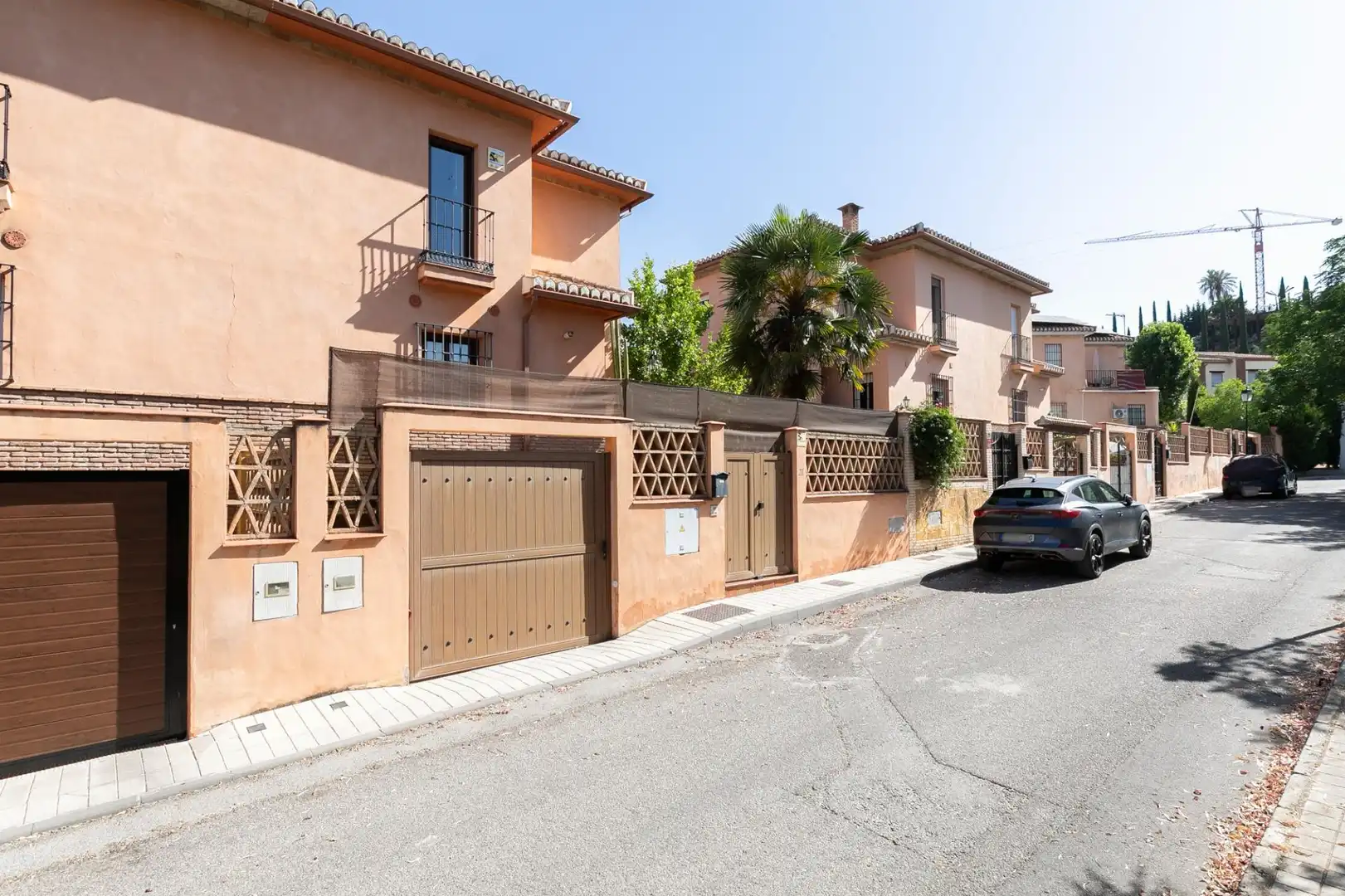 Vista exterior de Casa o chalet en venta en Granada con Aire acondicionado y Calefacción