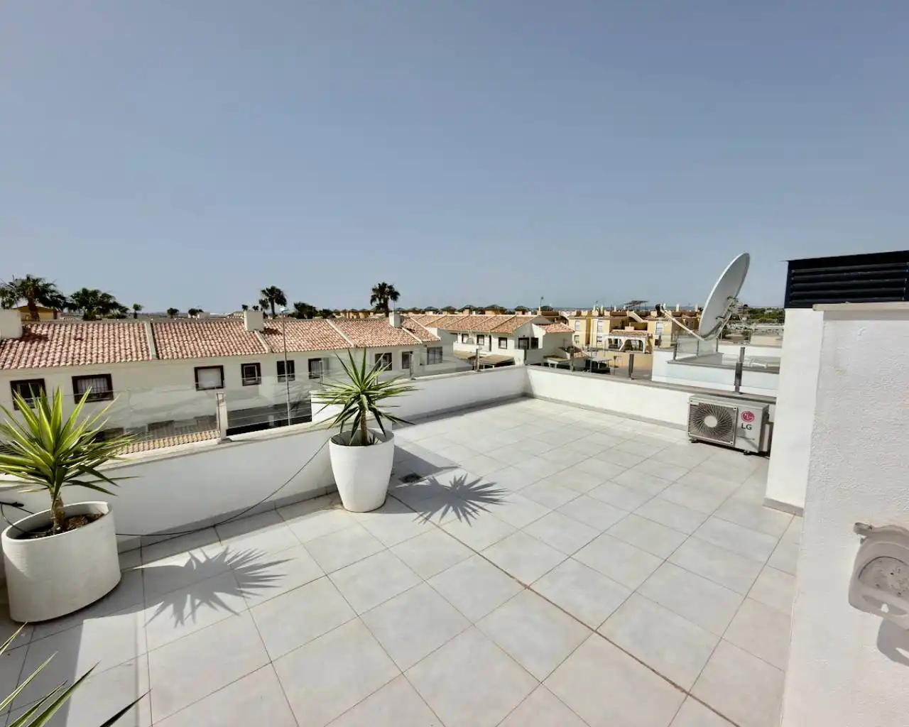 Terrassa de Casa o xalet en venda en Rojales amb Aire condicionat, Jardí privat i Terrassa