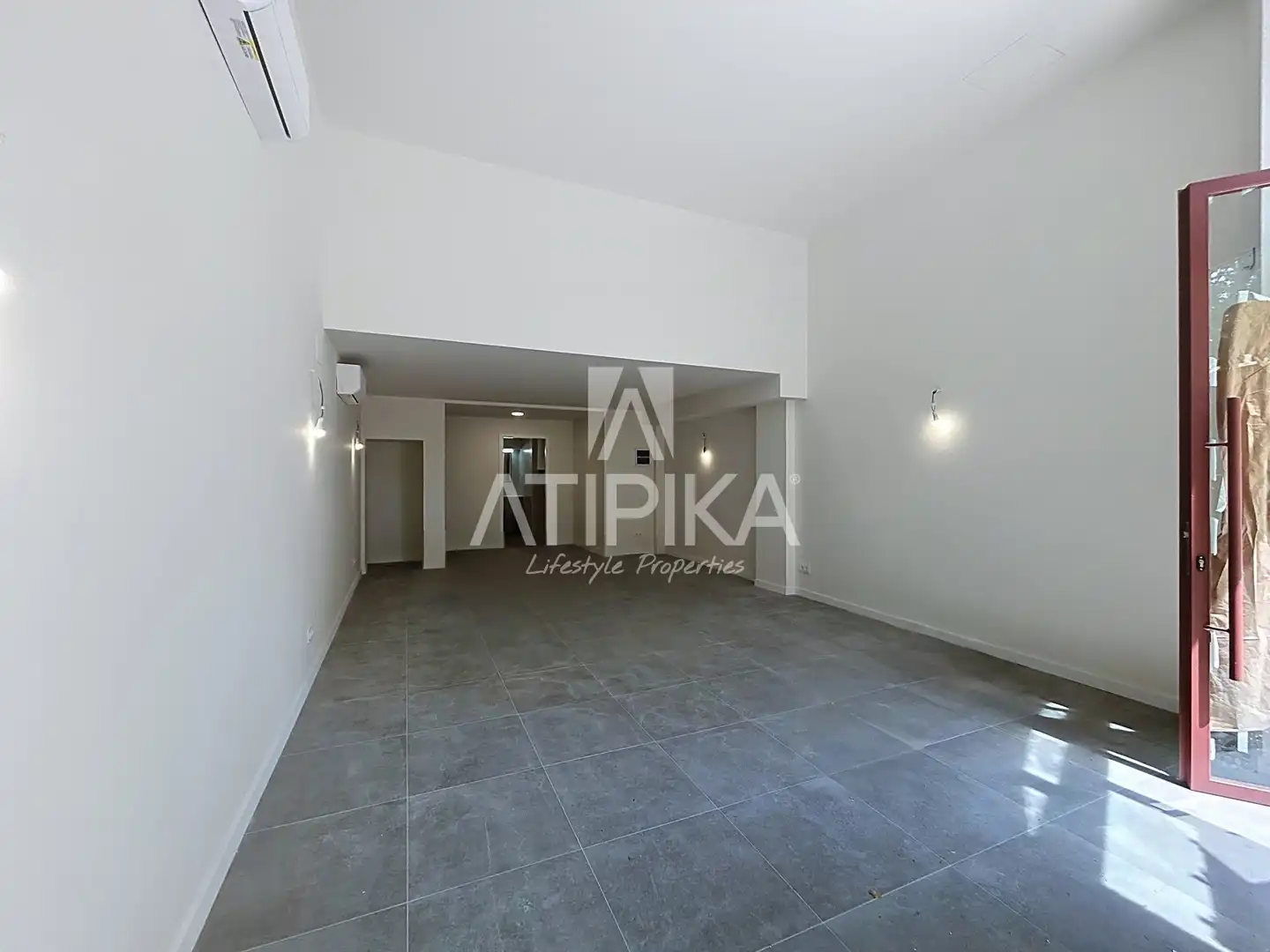 Commercial properties for rent in Barcelona  with Air Conditioner