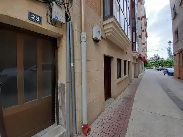 Vista exterior de Piso en venta en Peralta / Azkoien