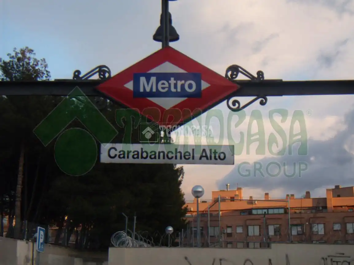 Pis en venda a Calle de Joaquín Turina, Buena Vista