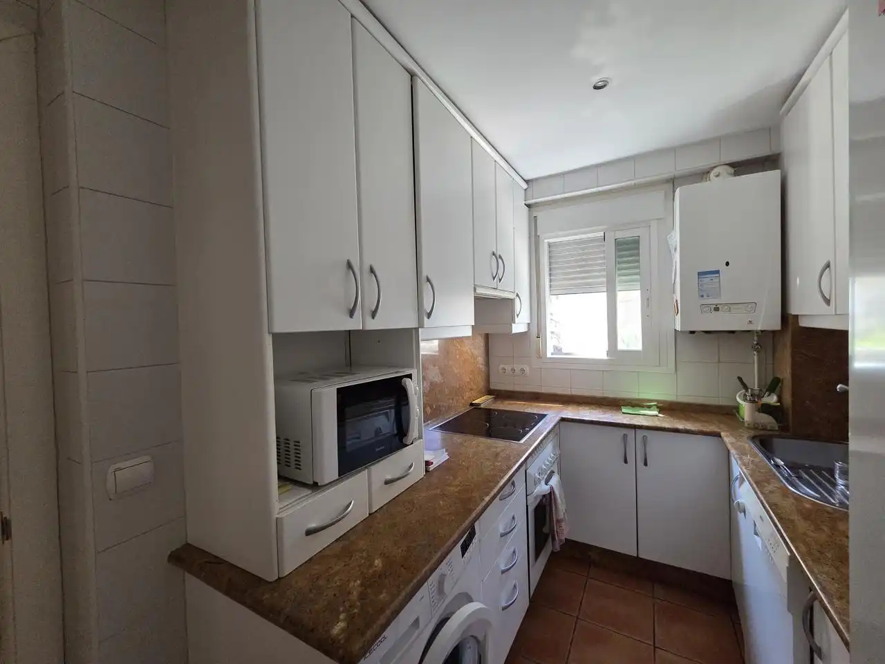 Cocina de Piso de alquiler en Madrid con Aire acondicionado, Calefacción y Amueblado