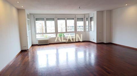 Foto 3 de Piso de alquiler en Jaume Roig, Valencia Capital