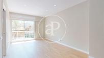 Exterior view of Flat for sale in  Barcelona Capital  with Air Conditioner, Heating and Balcony
