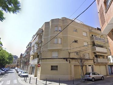 Appartamento con balcone in vendita a Calle LLEVAT