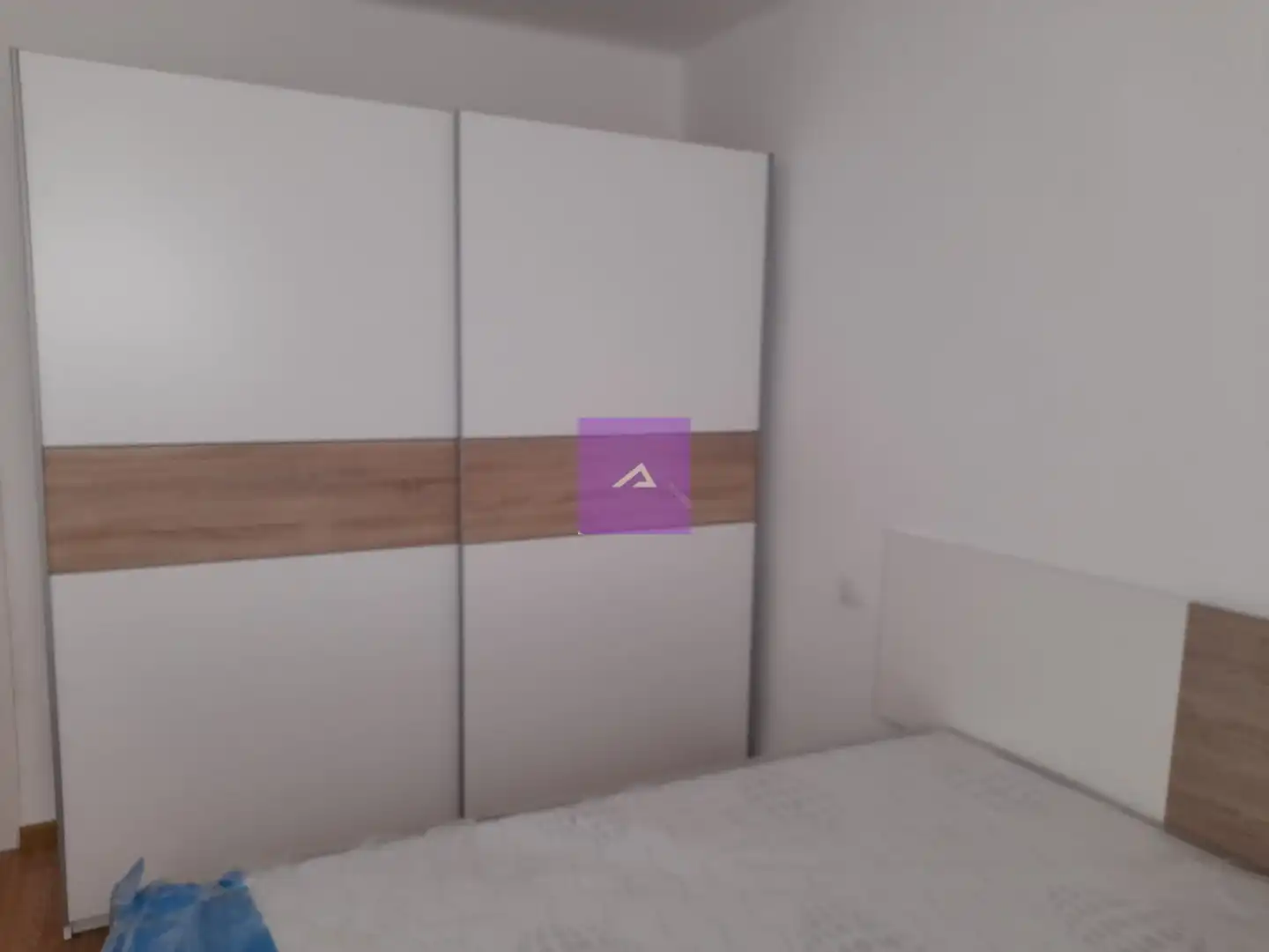 Habitación de Piso en venta en Catarroja con Amueblado y Balcón