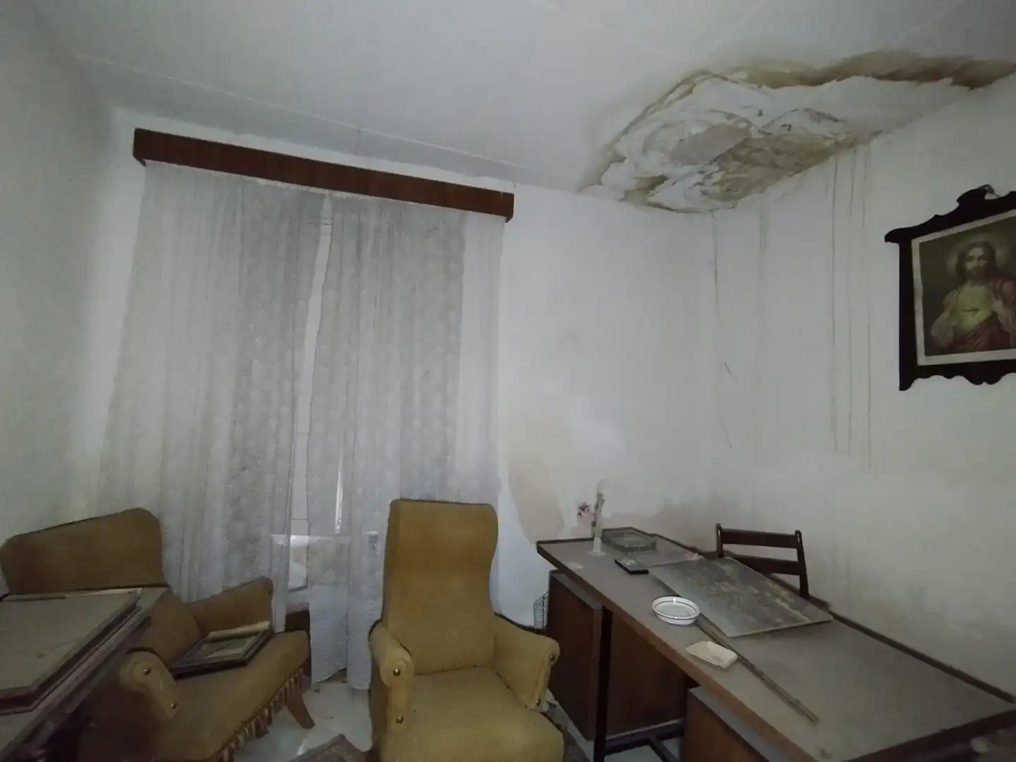 Sala d'estar de Casa adosada en venda en Tomelloso