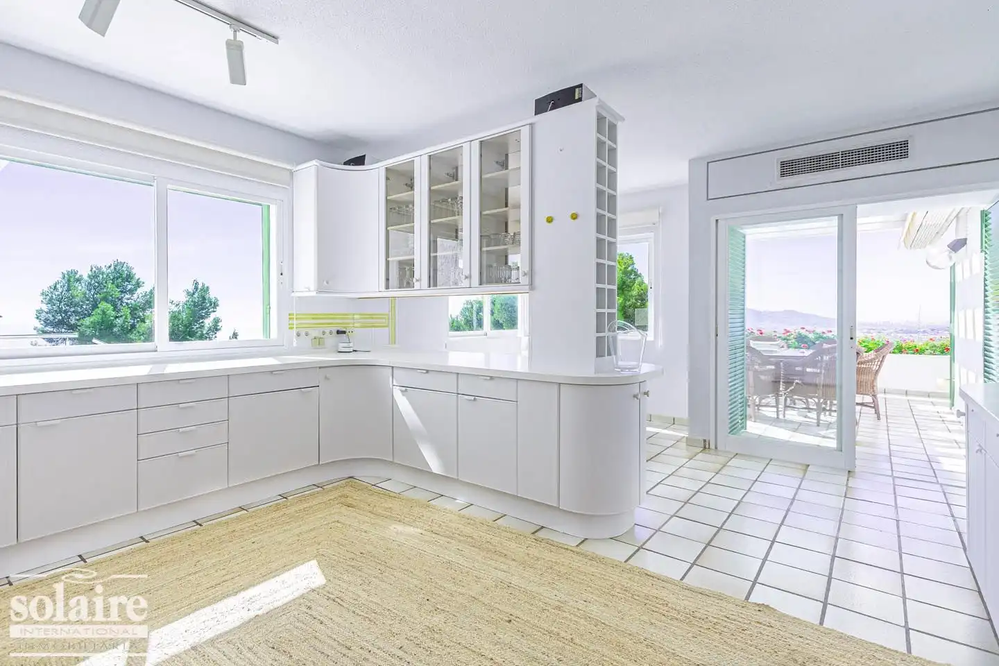 Cocina de Casa o chalet en venta en Altea con Aire acondicionado, Calefacción y Jardín privado
