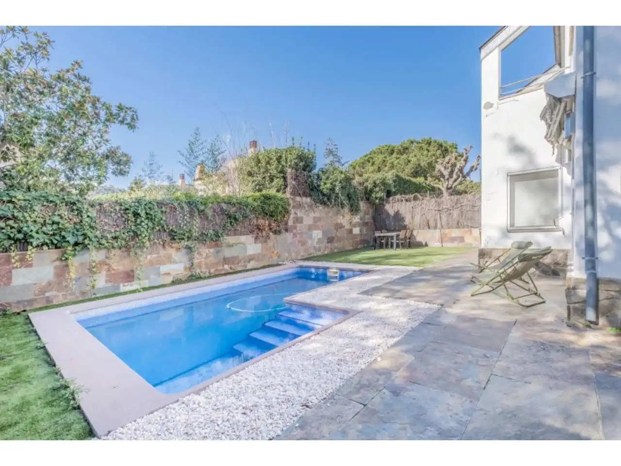 Swimming pool of Houses for rent in Matadepera  with Heating, Private garden and Parquet flooring