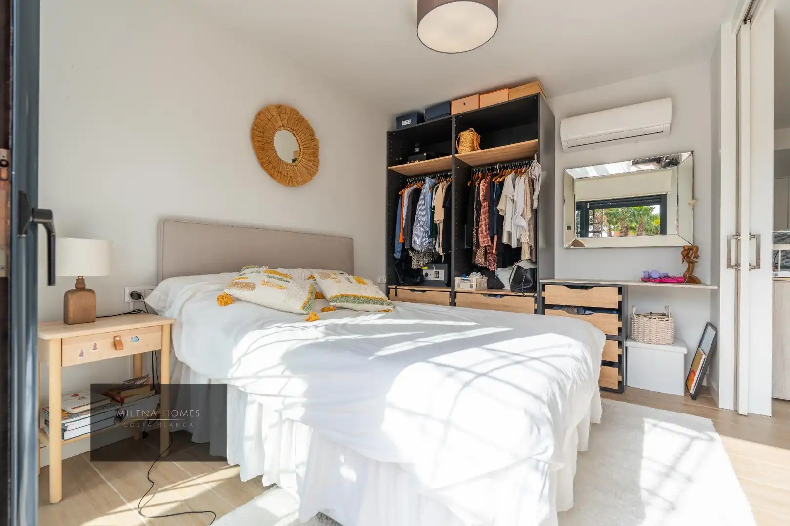 Habitación de Ático en venta en Orihuela con Aire acondicionado, Calefacción y Terraza