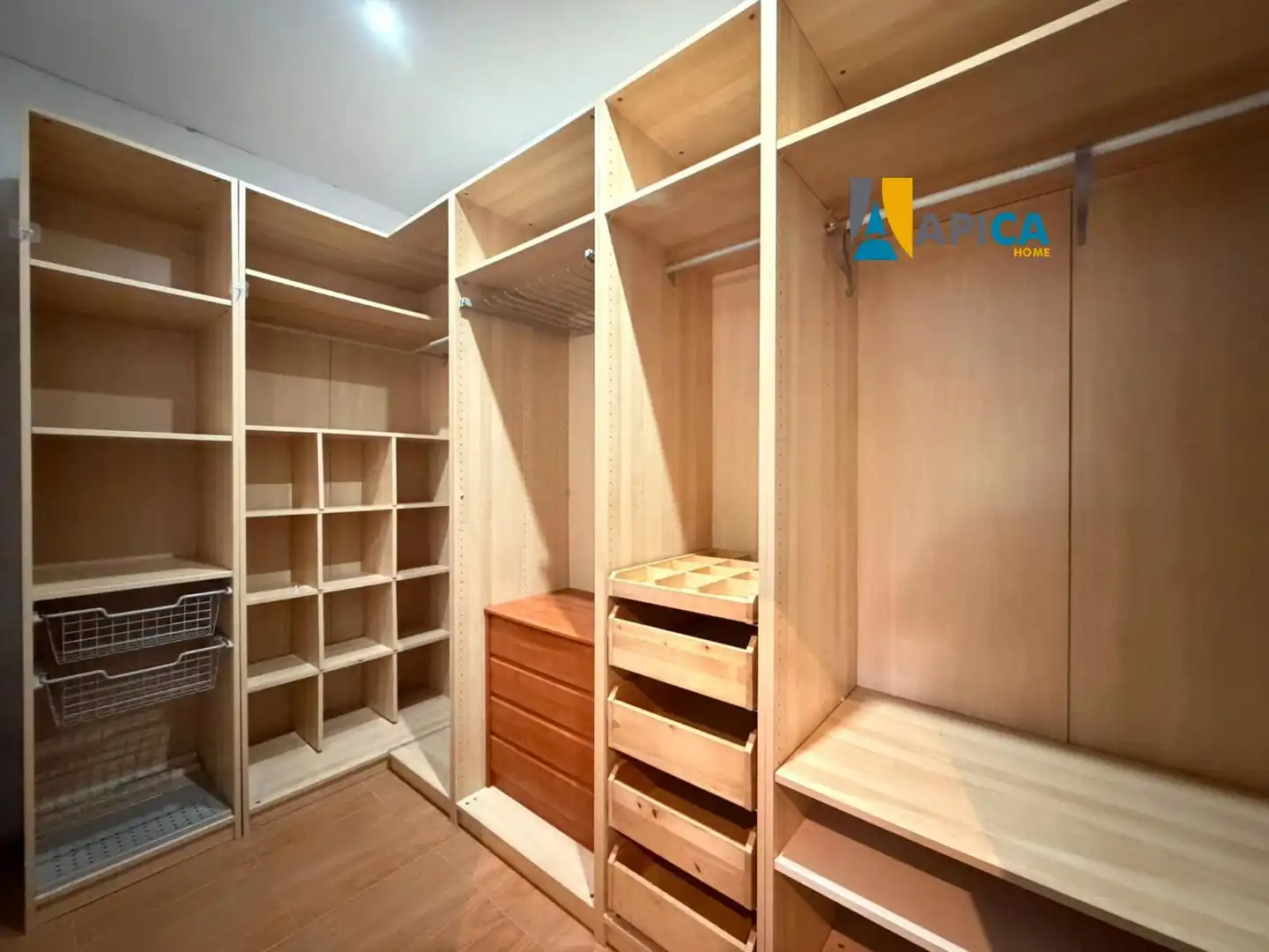 Habitación de Casa o chalet en venta en Chiclana de la Frontera con Aire acondicionado, Terraza y Trastero