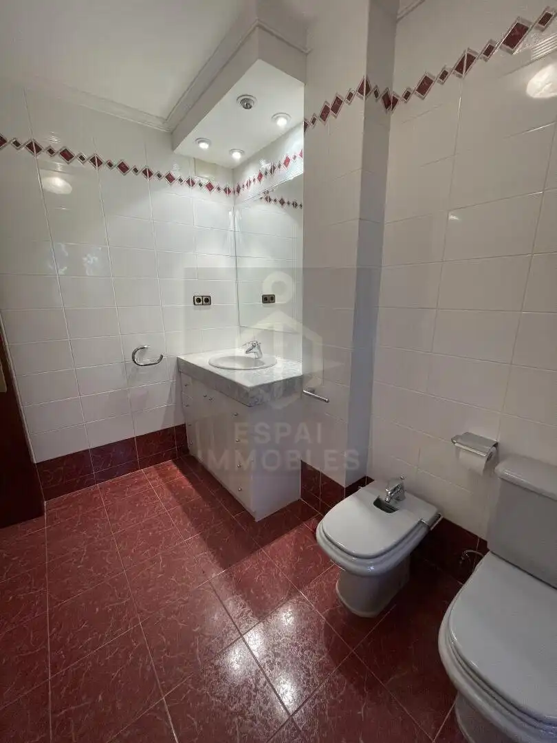 Bany de Casa o xalet en venda en Castellnou de Bages