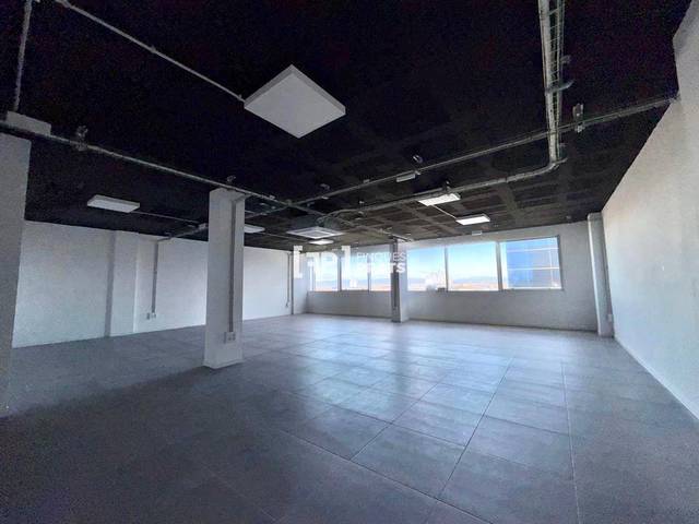 Oficina en Alquiler en IVARS D'URGELL en Magraners