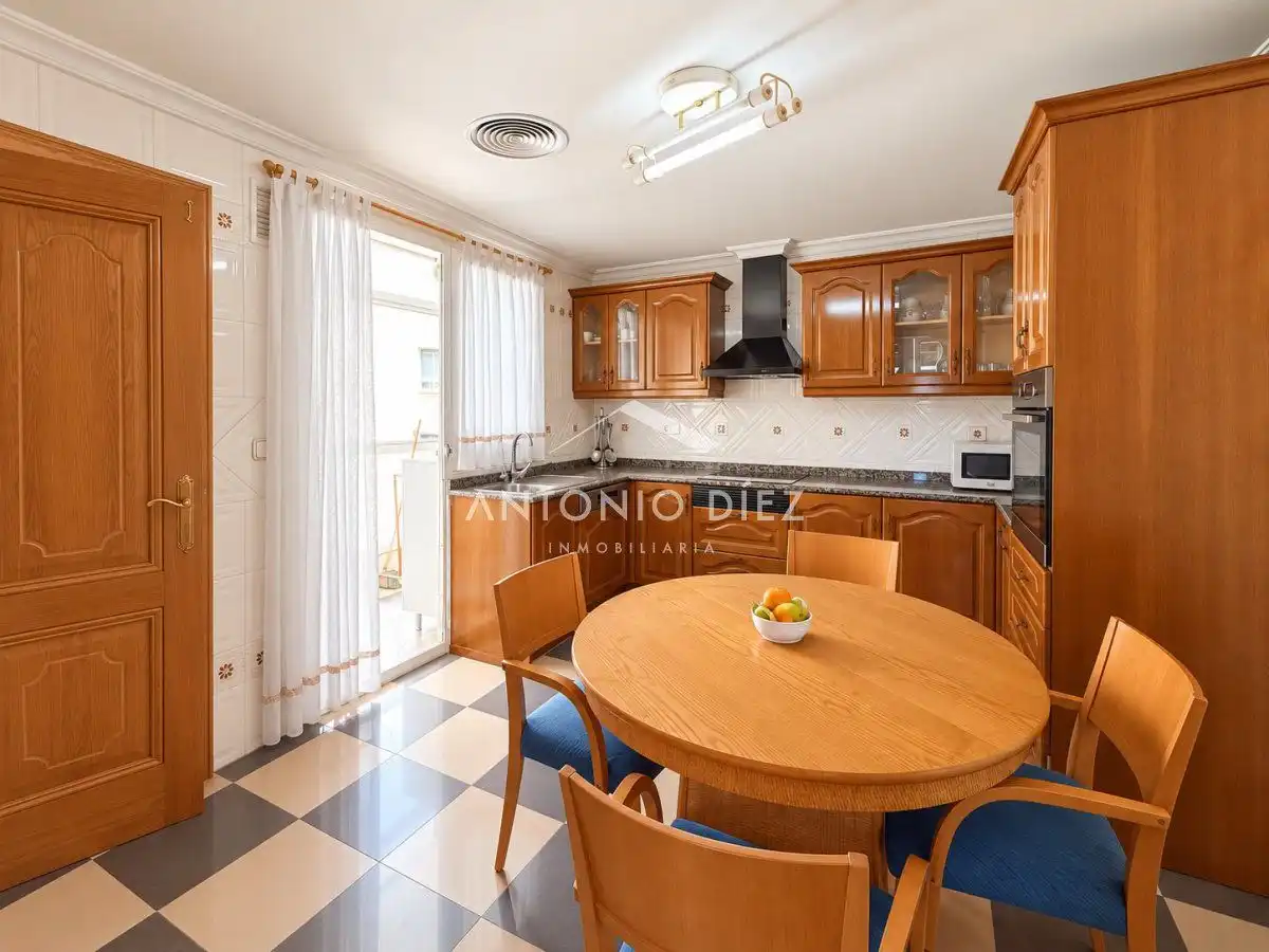 Cocina de Piso en venta en Aspe con Trastero