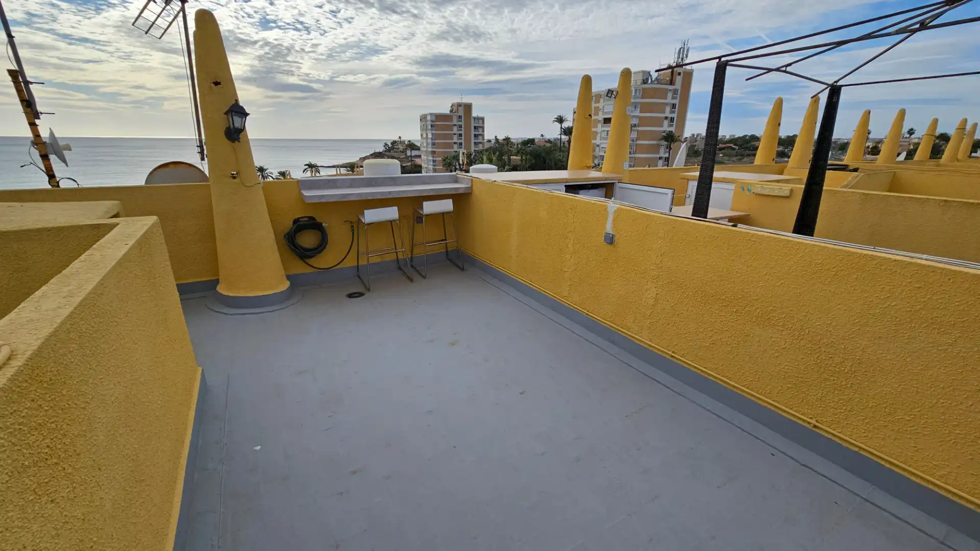 Terraza de Casa adosada en venta en El Campello con Aire acondicionado, Calefacción y Jardín privado