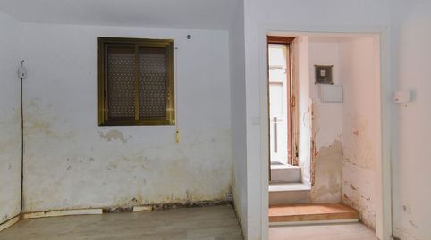 Foto 3 de Piso en venta en C/ Llobera, Les Roquetes, Barcelona Capital