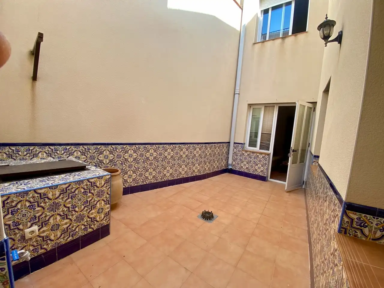 Terrassa de Casa adosada en venda en Calzada de Calatrava amb Aire condicionat, Terrassa i Moblat