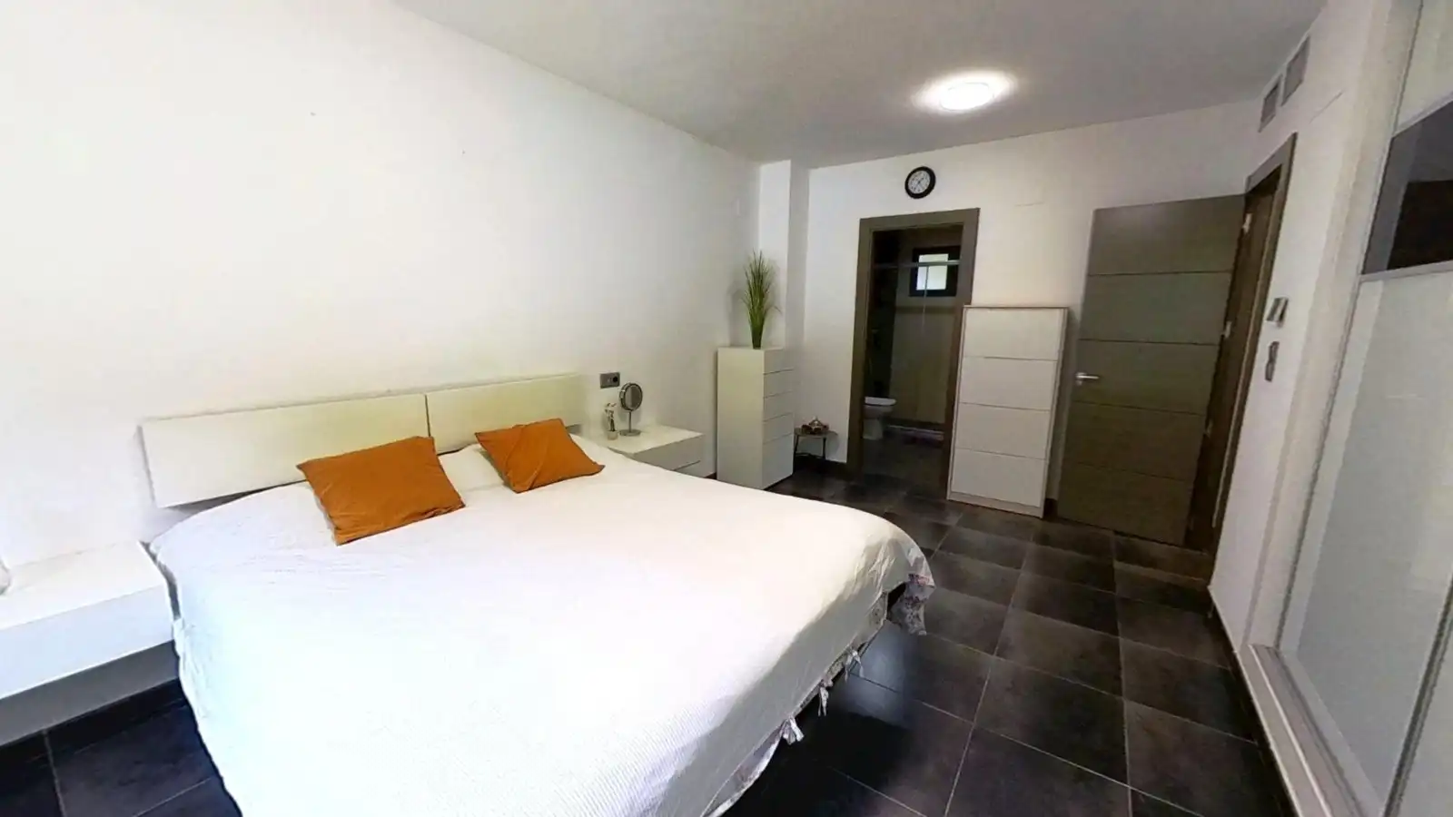 Schlafzimmer von Haus oder Chalet zum Verkauf in Cullera mit Klimaanlage, Heizung und Terrasse