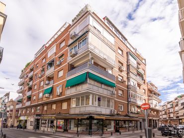 Piso con ascensor en venta en Calle de Agustín Rojas