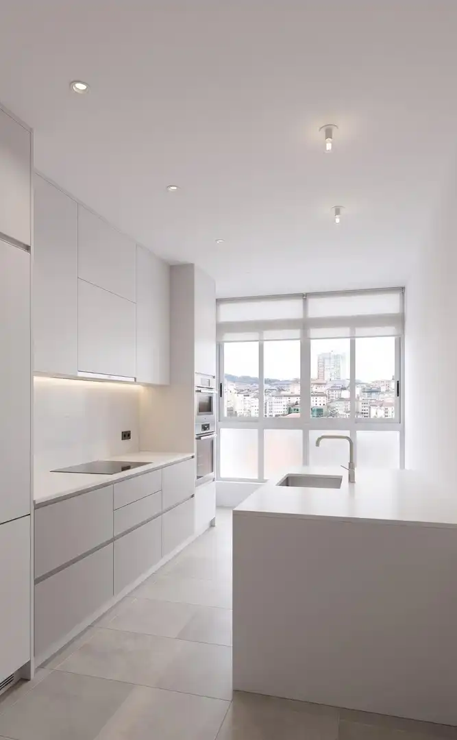 Kitchen of Flat for sale in Ourense Capital   with Parquet flooring, Storage room and Balcony