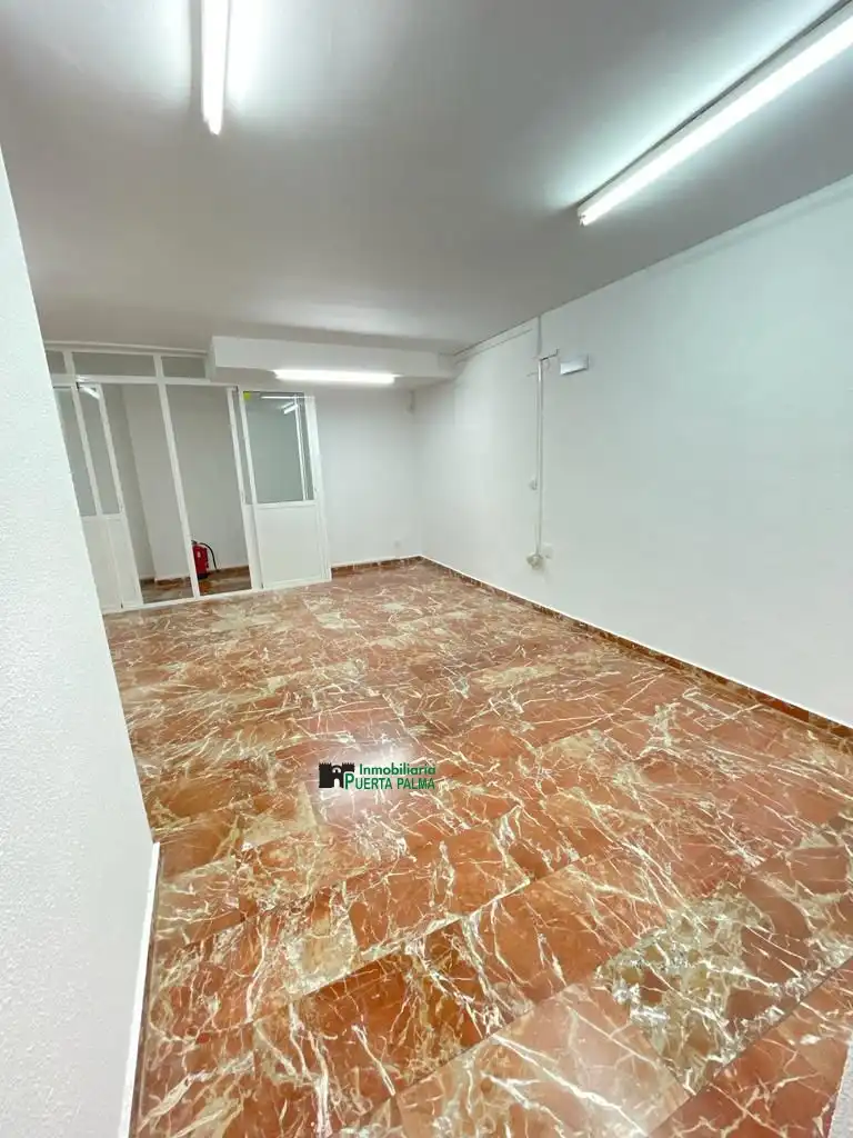 Büro zum Verkauf in Badajoz mit Klimaanlage