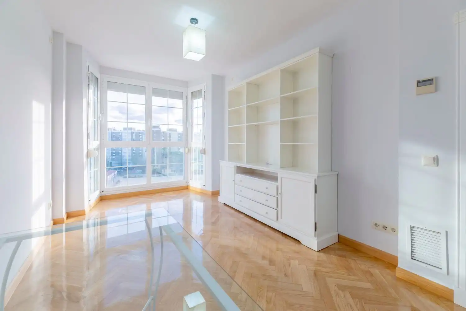 Bedroom of Flat for rent in Hortaleza