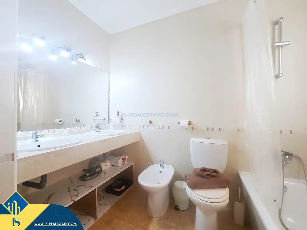 Baño de Apartamento en venta en San Pedro del Pinatar con Aire acondicionado, Calefacción y Terraza