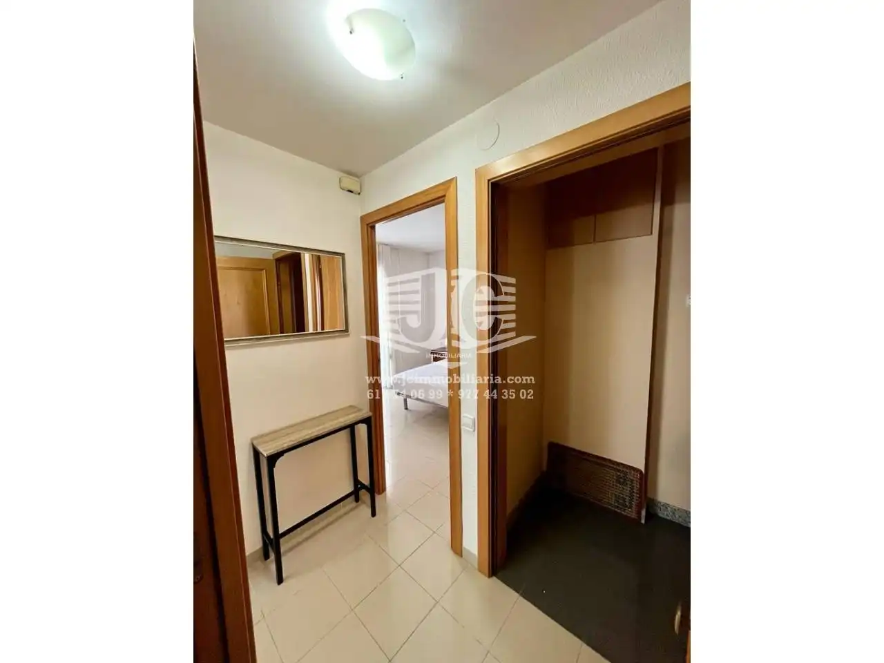 Bedroom of Flat for rent in Tortosa  with Air Conditioner, Furnished and Balcony