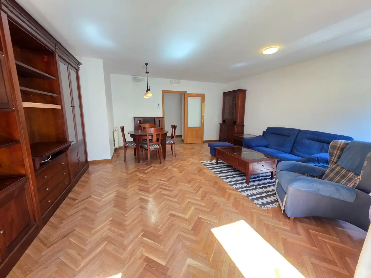 Sala d'estar de Pis de lloguer en Madrid amb Aire condicionat, Calefacció i Parquet