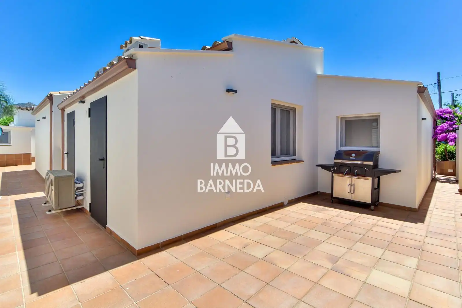 Vista exterior de Casa o xalet en venda en Roses amb Aire condicionat, Calefacció i Jardí privat