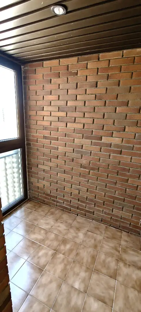 Exterior view of Attic for rent in Zaragoza  with Air Conditioner, Heating and Parquet flooring