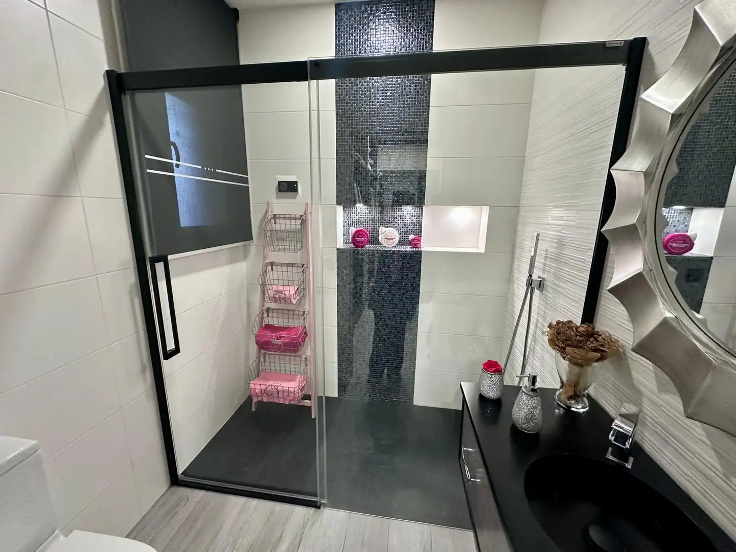 Baño de Casa o chalet en venta en Arenas de San Juan  con Aire acondicionado, Calefacción y Jardín privado