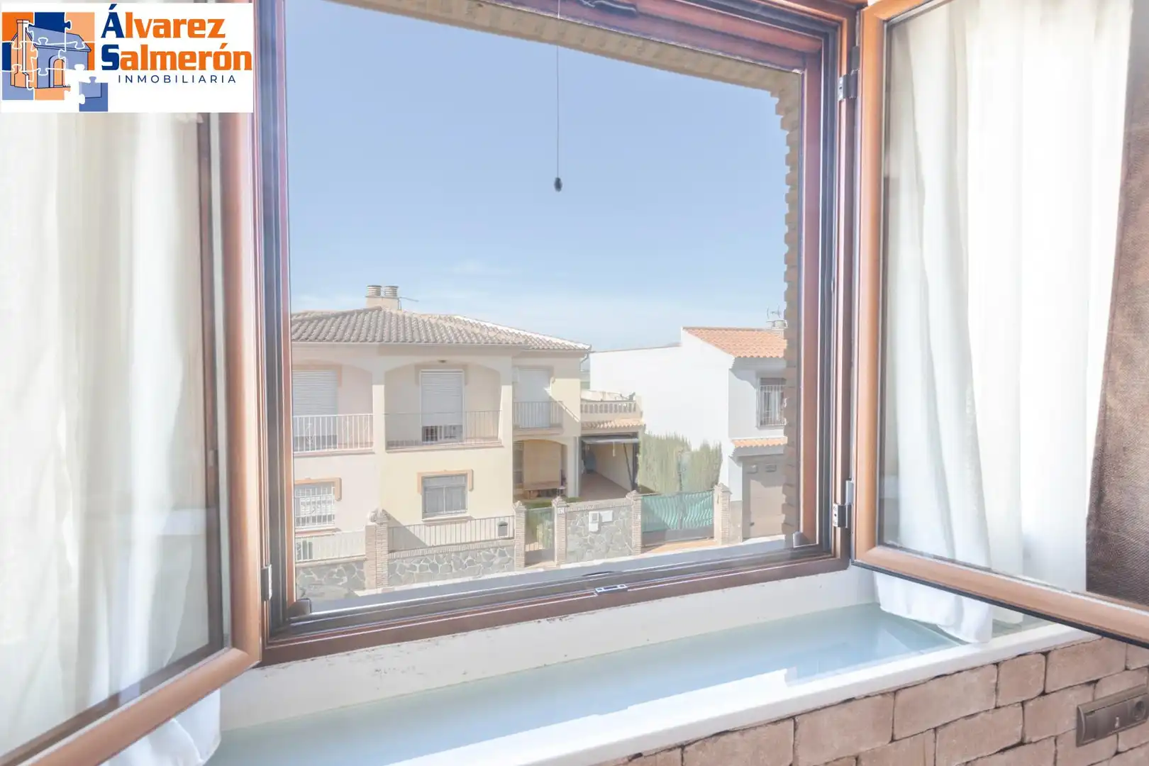 Dormitori de Casa adosada en venda en Chauchina amb Aire condicionat i Terrassa