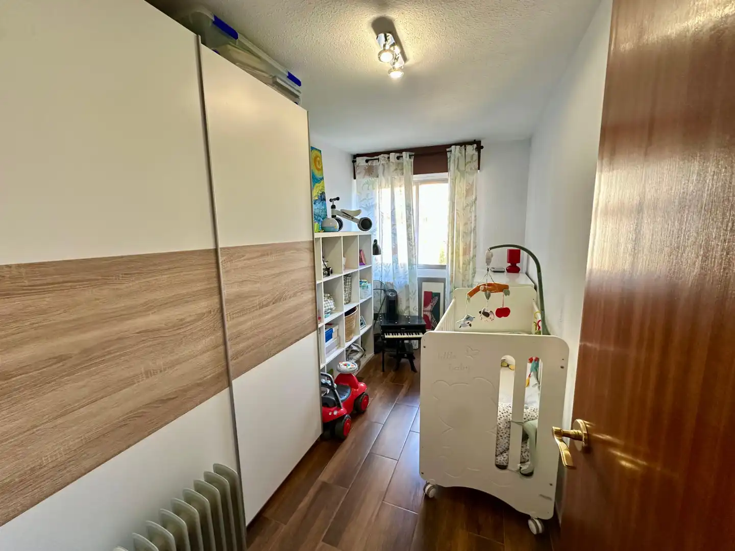 Habitación de Piso en venta en Alicante / Alacant con Aire acondicionado, Terraza y Amueblado