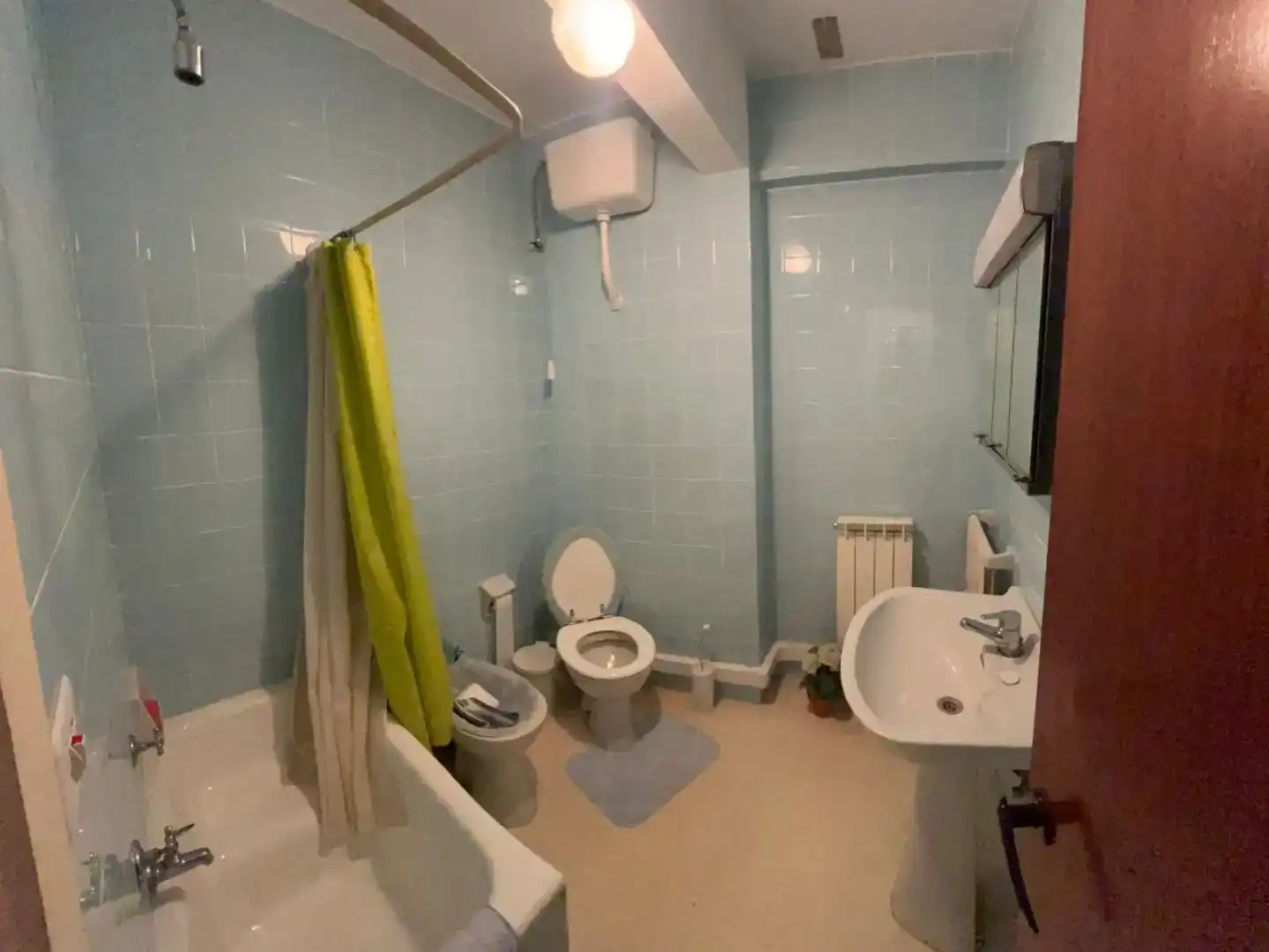 Baño de Piso en venta en Alegia con Parquet y Balcón