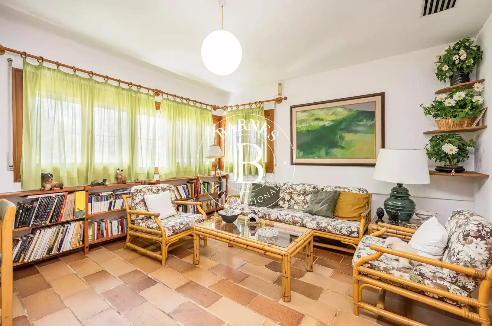 Sala de estar de Casa o chalet en venta en Ribatejada con Aire acondicionado, Calefacción y Piscina